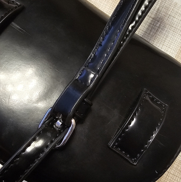 Urban Outfitters Black Small  Bag      B-5 - Picture 9 of 15